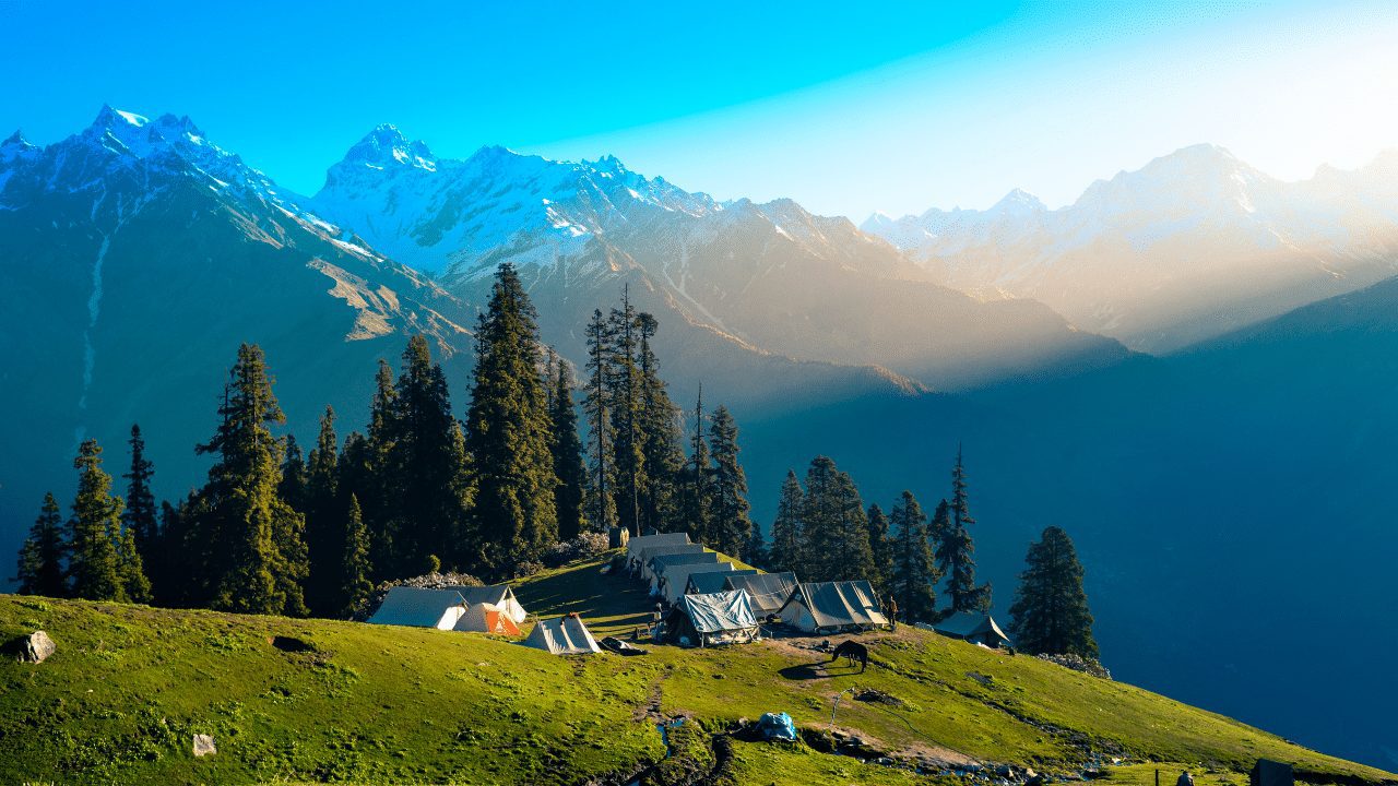 trek in kasol