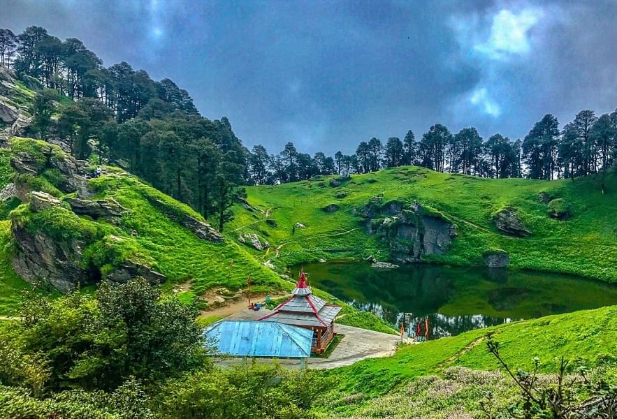 Jibhi tour package